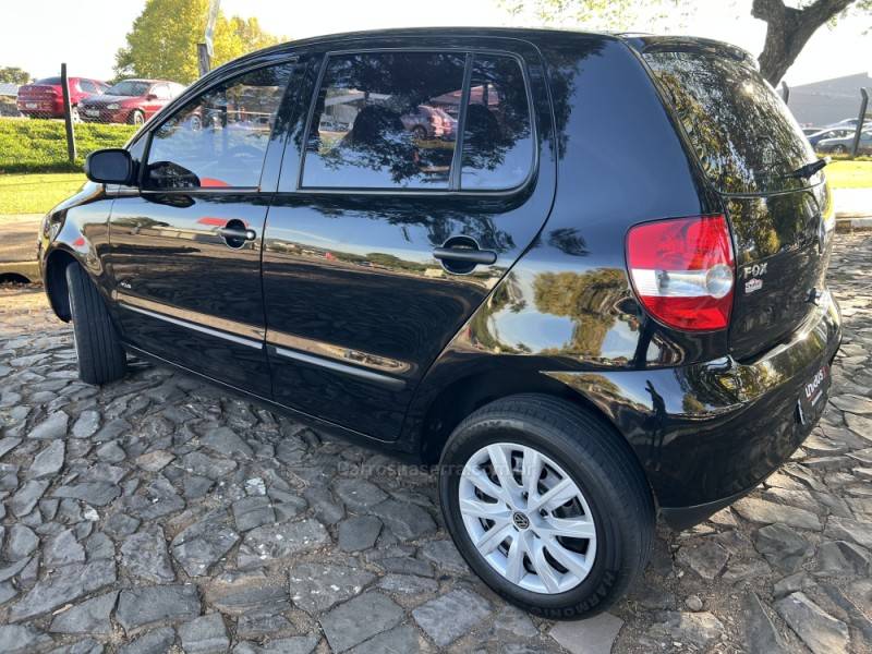 VOLKSWAGEN - FOX - 2007/2007 - Preta - Sob Consulta
