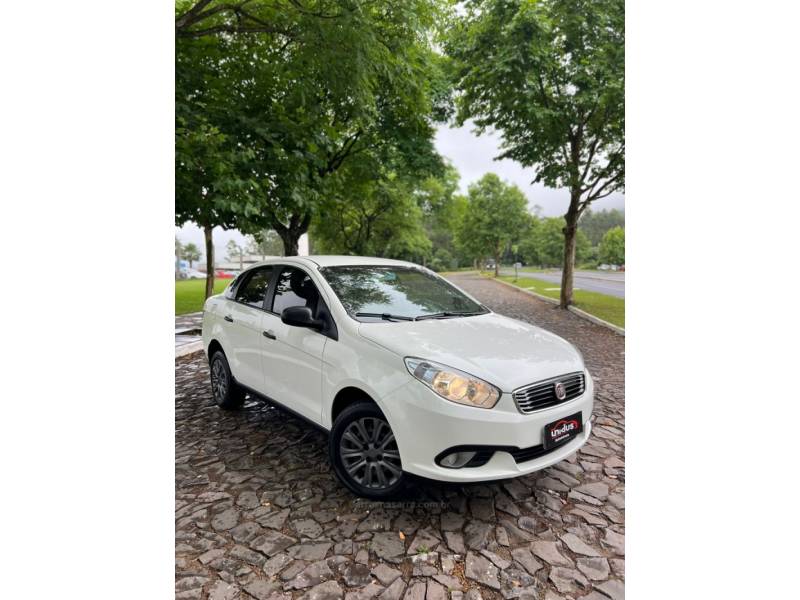 FIAT - GRAND SIENA - 2018/2018 - Branca - R$ 59.900,00