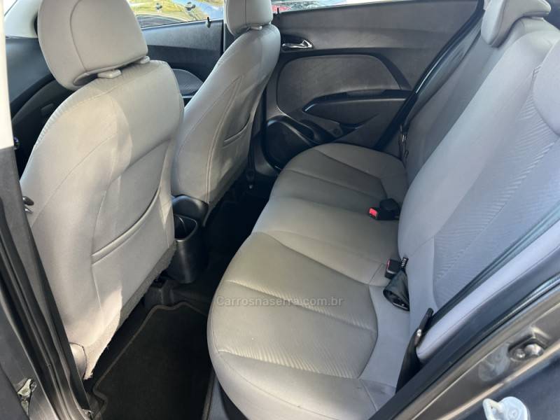 HYUNDAI - HB20S - 2015/2015 - Cinza - Sob Consulta