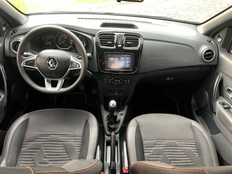 RENAULT - SANDERO - 2021/2021 - Prata - R$ 69.900,00