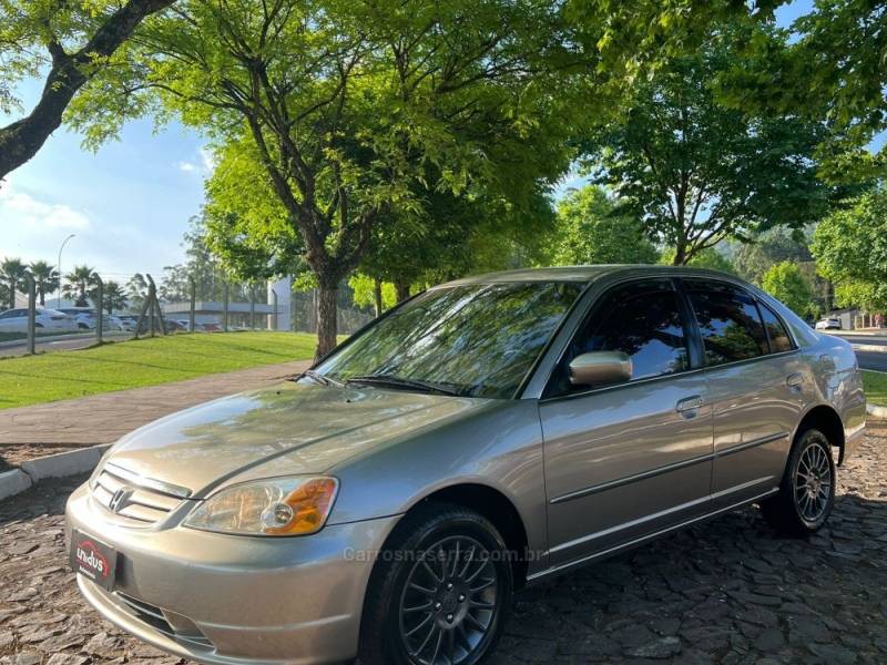 HONDA - CIVIC - 2003/2003 - Dourada - R$ 34.900,00