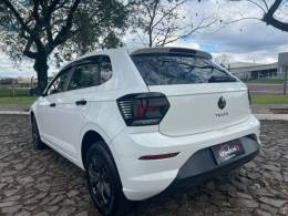 VOLKSWAGEN - POLO - 2023/2023 - Branca - R$ 78.900,00