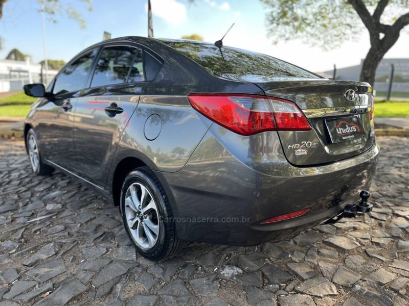 HYUNDAI - HB20S - 2015/2015 - Cinza - Sob Consulta
