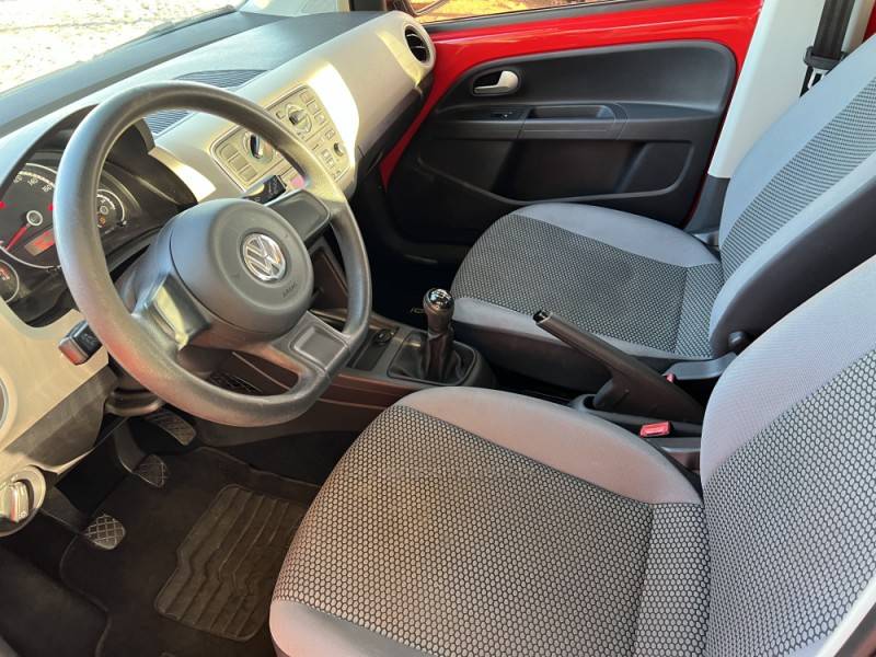 VOLKSWAGEN - UP - 2015/2015 - Vermelha - Sob Consulta