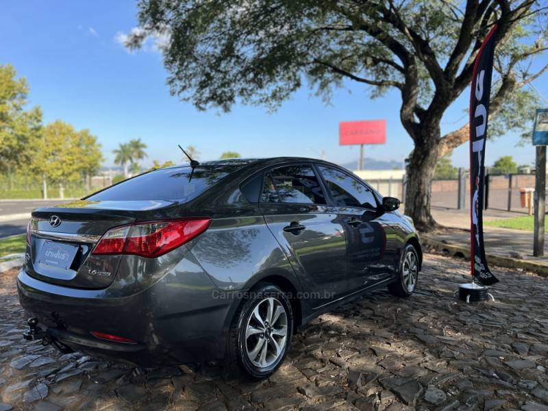 HYUNDAI - HB20S - 2015/2015 - Cinza - Sob Consulta