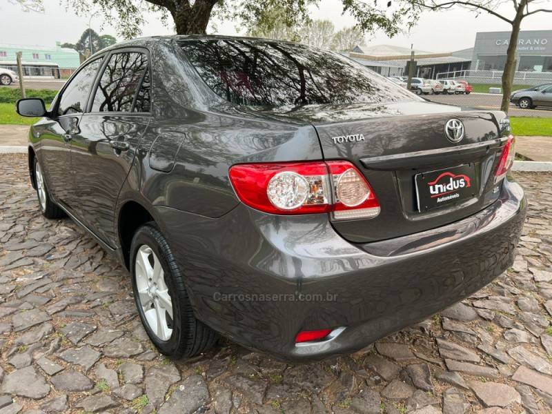 TOYOTA - COROLLA - 2014/2014 - Cinza - R$ 78.900,00