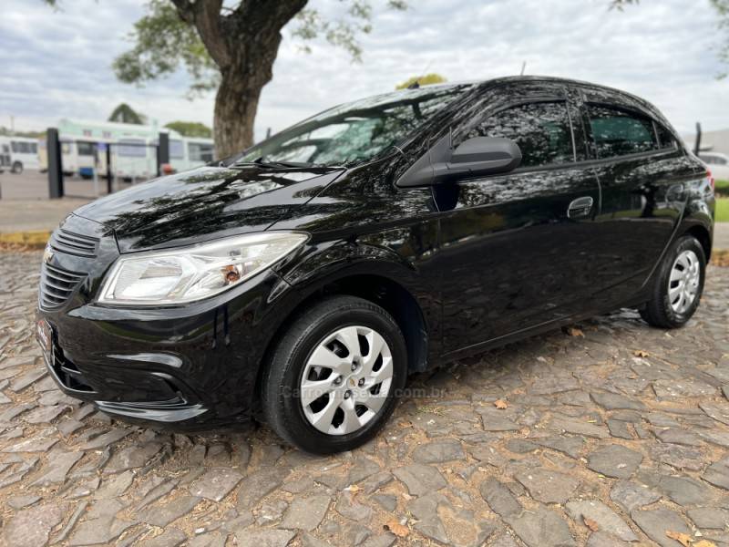 CHEVROLET - ONIX - 2016/2016 - Preta - Sob Consulta