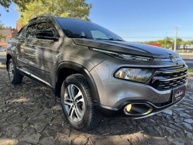 FIAT - TORO - 2018/2018 - Cinza - R$ 124.900,00
