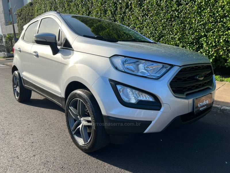 FORD - ECOSPORT - 2019/2019 - Prata - R$ 79.900,00