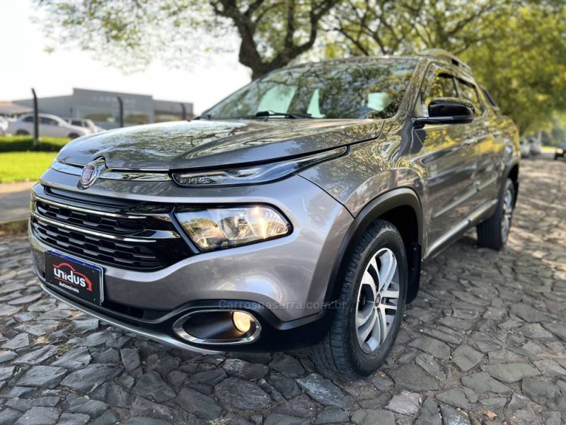 FIAT - TORO - 2018/2018 - Cinza - R$ 124.900,00