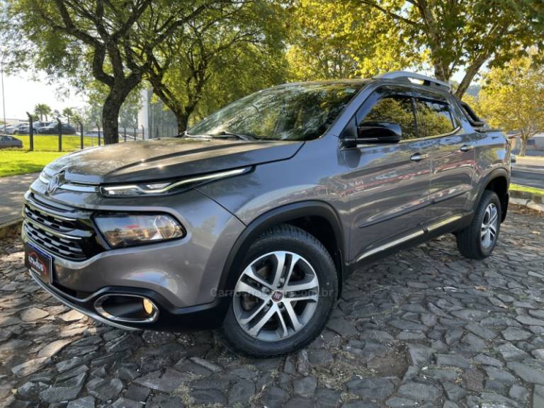 FIAT - TORO - 2018/2018 - Cinza - R$ 124.900,00