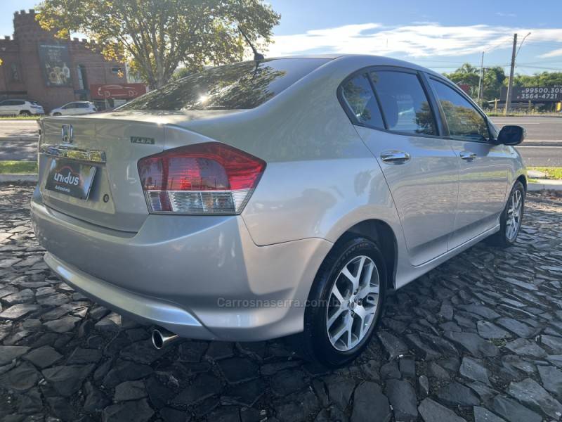 HONDA - CITY - 2011/2011 - Prata - Sob Consulta